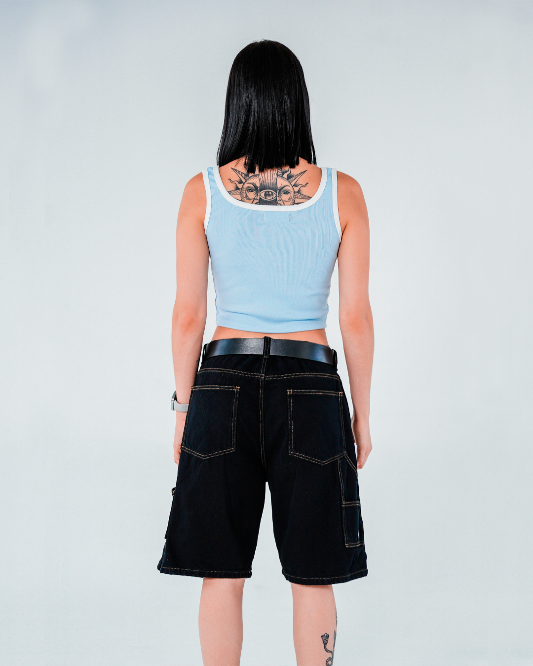 Bermuda Unisex Carpintera Negra