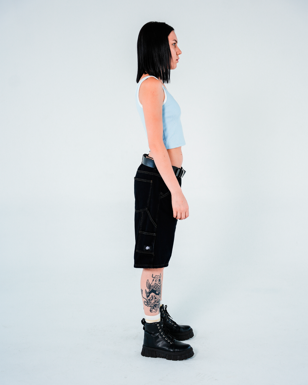 Bermuda Unisex Carpintera Negra