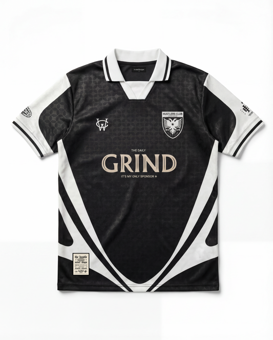 Camiseta BoxyFit Hustler Club CW x AVTR